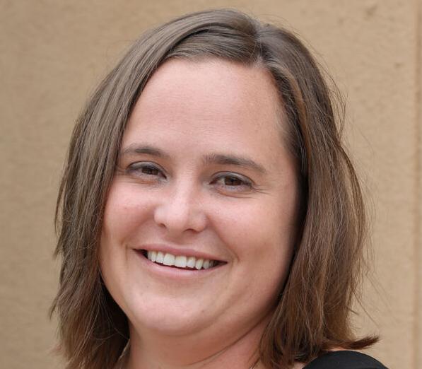 Lindsay Davis